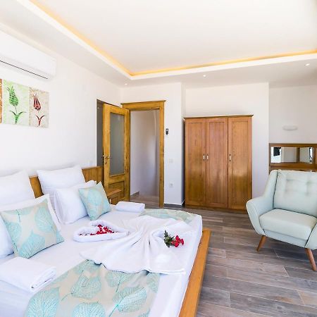 Villa 5 Sleeps 6 Isolated Pool See And Montain View-Villa Kartal Yuvasi Uzumlu  Eksteriør billede