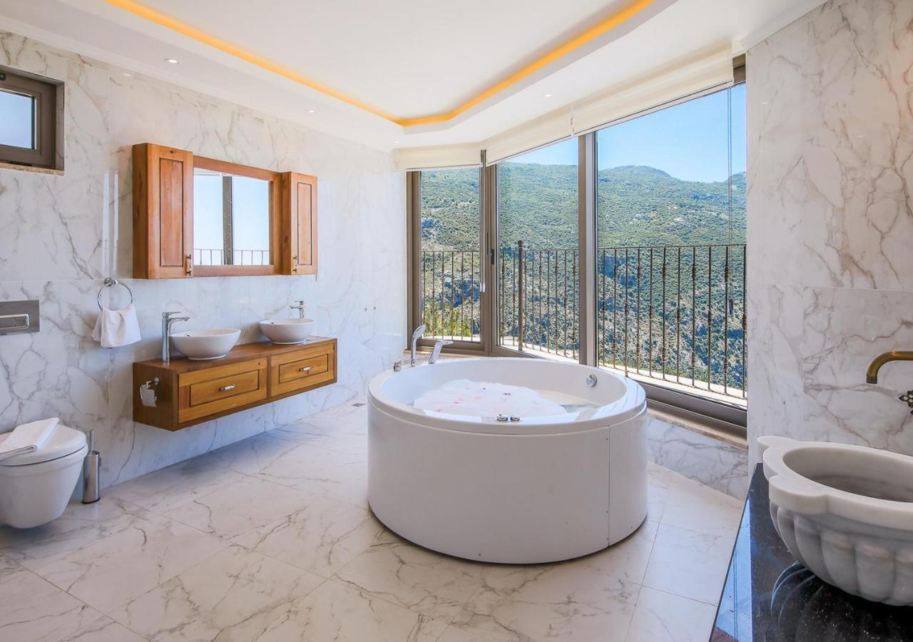 Villa 5 Sleeps 6 Isolated Pool See And Montain View-Villa Kartal Yuvasi Uzumlu  Eksteriør billede