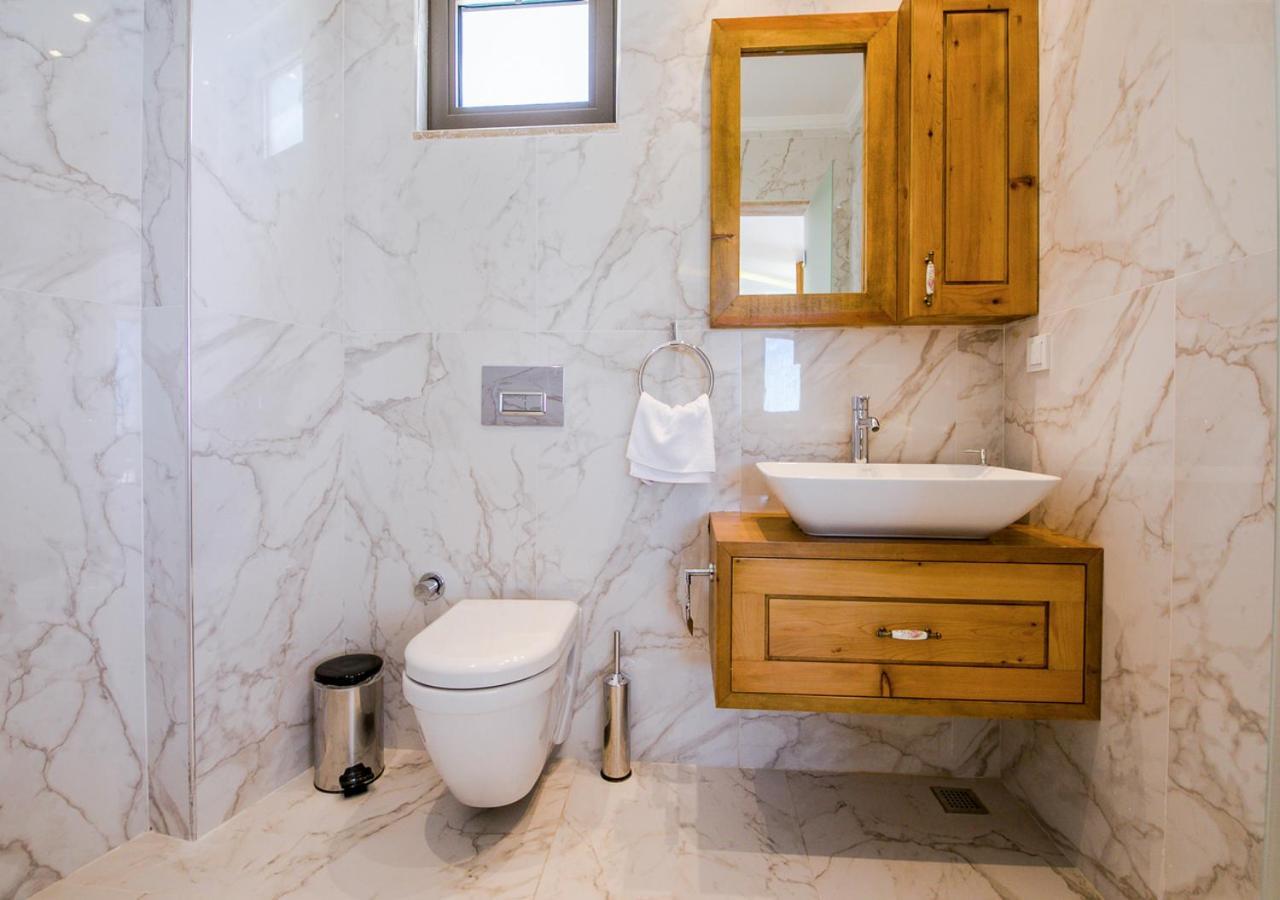 Villa 5 Sleeps 6 Isolated Pool See And Montain View-Villa Kartal Yuvasi Uzumlu  Eksteriør billede